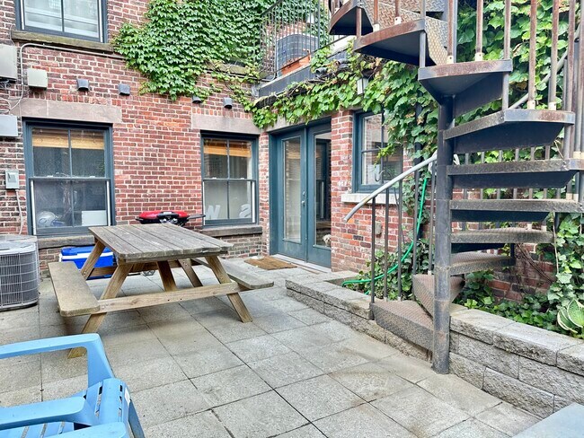 Photo - 658 Massachusetts Ave Unit 1B