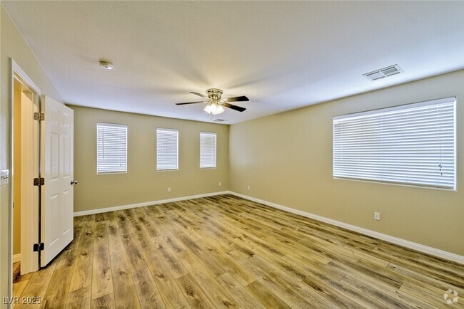 Building Photo - 1149 Blue Magenta Ave Rental