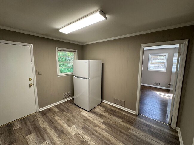 Photo - 2 Bed 1 Bath Brick Duplex