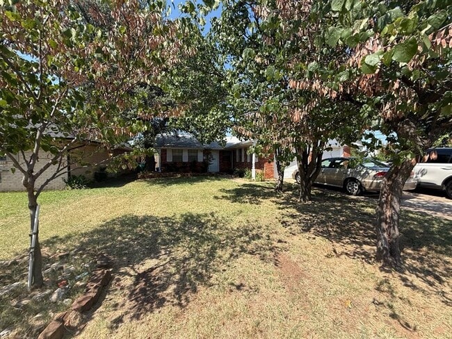 Photo - 1101 NW 103rd St