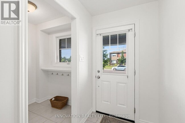 Photo - 389 Rouncey Rd