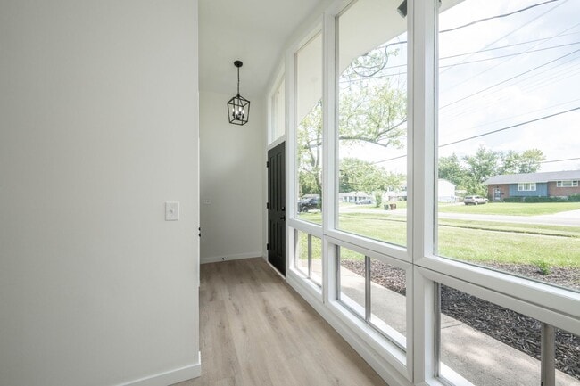 Photo - Contemporary Mid Century Modern and updated 3 Bedroom Ranch