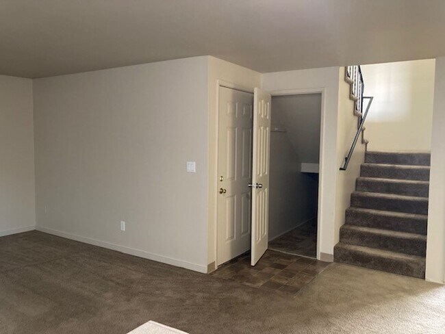 1407 NW Kings Blvd Unit 1407