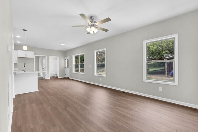 Photo - 420 S 2nd St Unit B