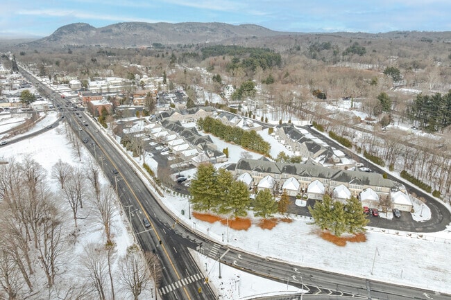 39 Ives St - Whitney Park at Mt. Carmel Apartments
