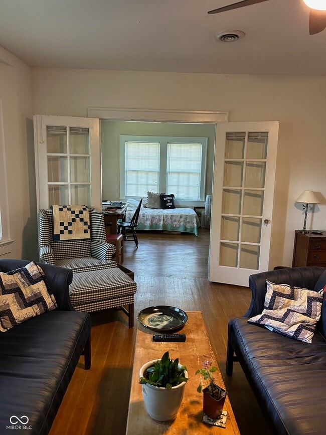 Photo - 5245 Central Ave Unit 4