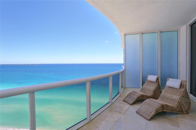 Photo - 15811 Collins Ave Condominio Unidad 2303