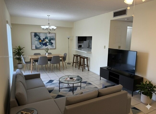 Building Photo - 17170 SW 94th Ave Unit 806