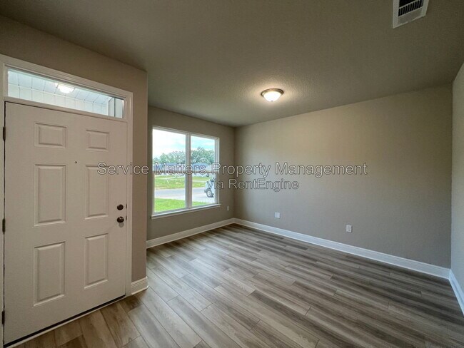 5349 Parkside Dr
