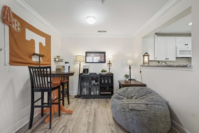 Photo - Woodlands-1922 Unit Bedroom D