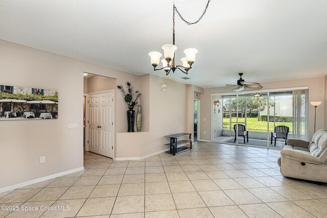 Photo - 400 Trotter Ln Unit 102