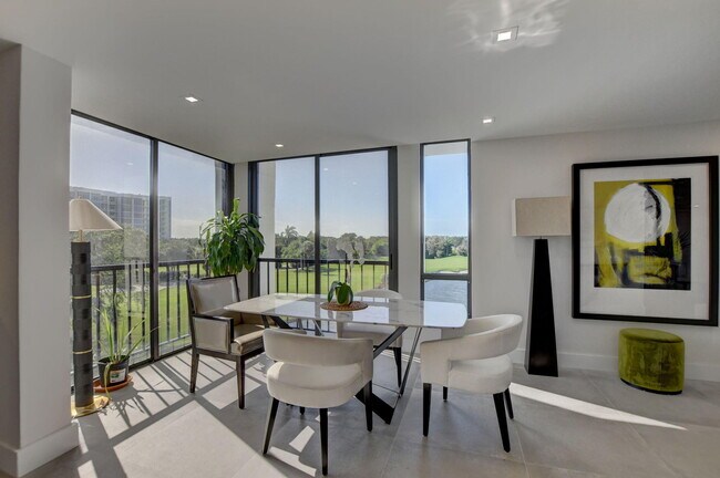 Photo - 7754 Lakeside Blvd Unit 441