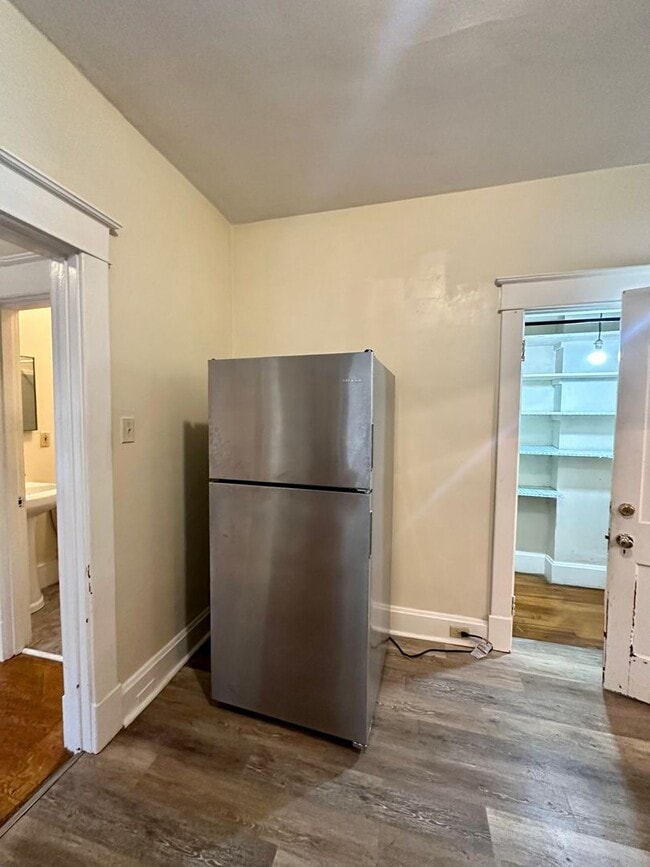 372 Bucoto Ct Unit 372 Bucoto court  #B