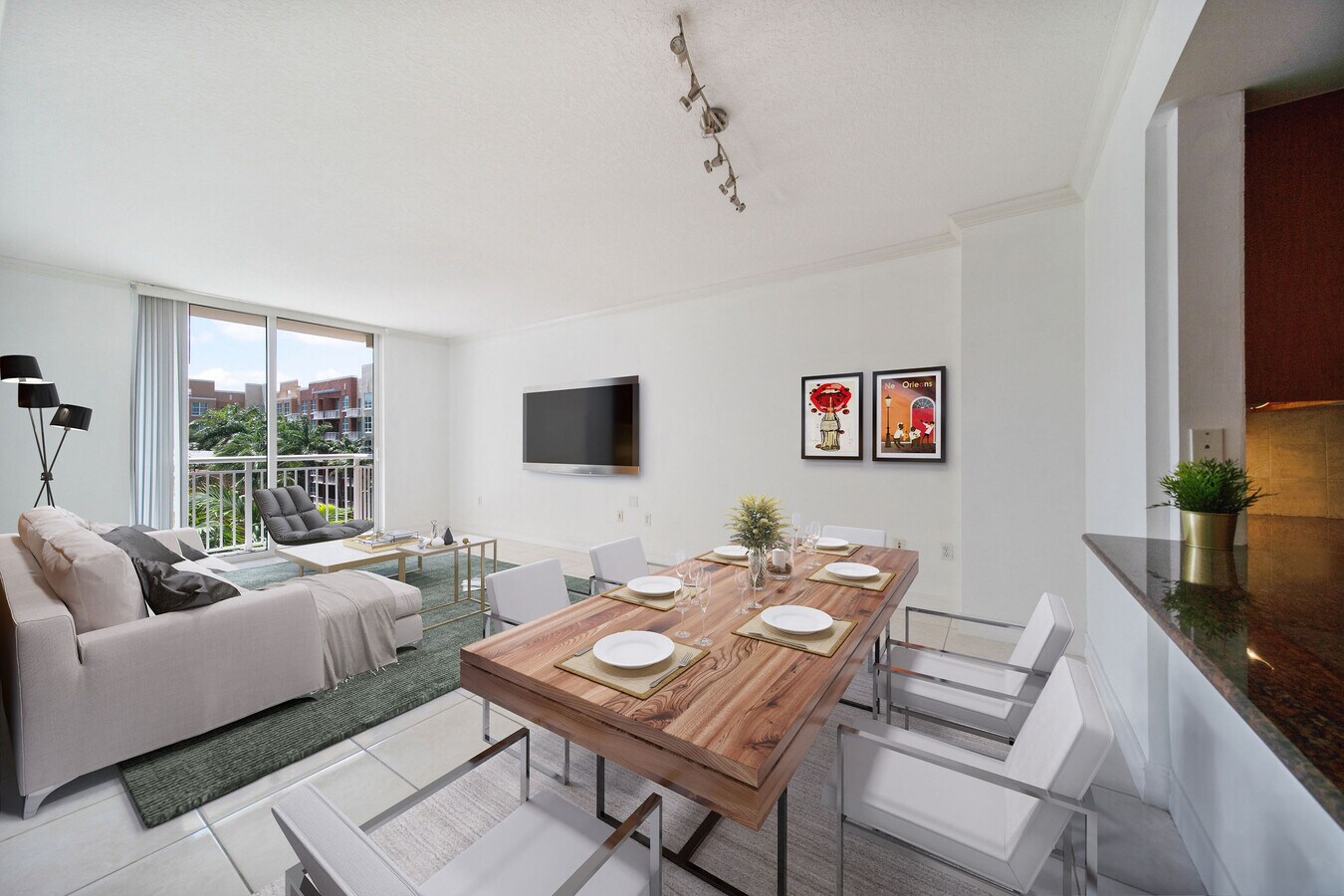 Sala de estar - 2000 N Bayshore Dr Unidad 312