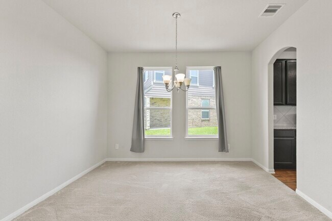 Photo - 3011 Tandem Ct