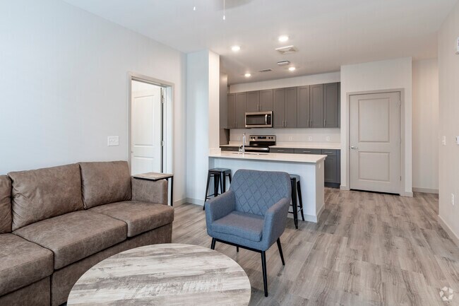 4HAB, 4BA - 1346 ft² - 320 West Mag