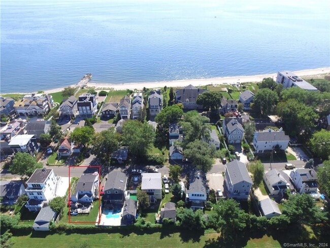 Building Photo - 93 French St