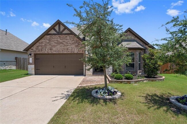 Photo - 1805 Morts Pl