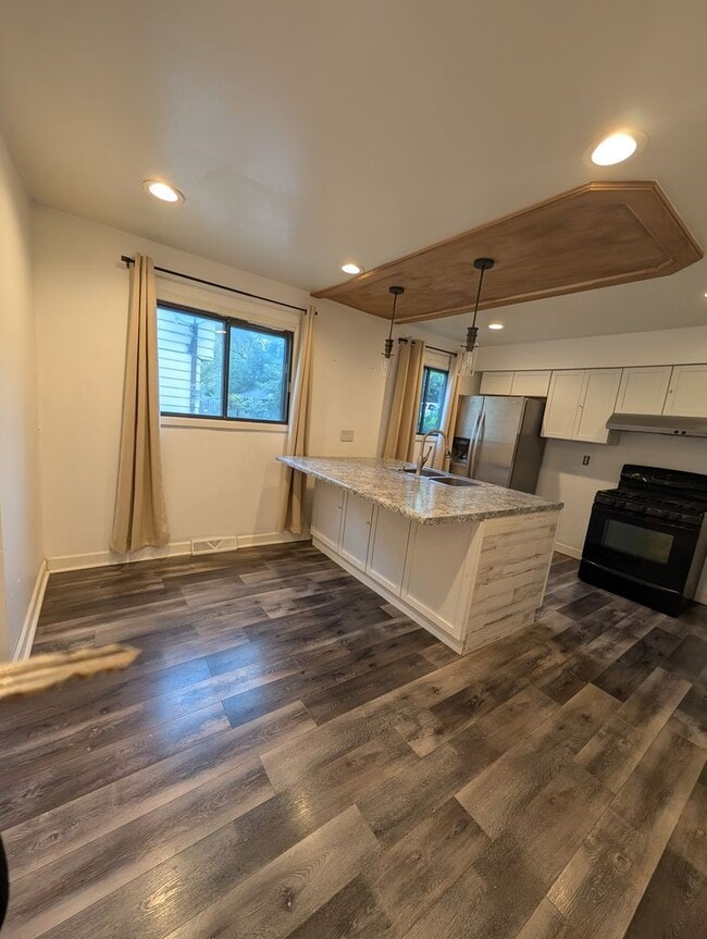 Building Photo - 6264-6266 N Denmark St. (Townhouse) Unit 6264