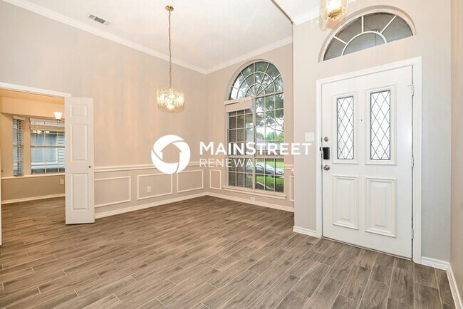 Photo - 4 Bedroom Pet-Friendly Home in Lancaster, TX with Main Street Renewal