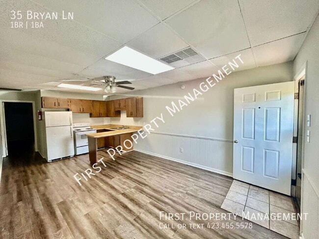 35 Bryan Ln