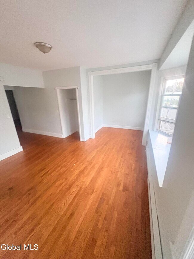 Photo - 356 2nd St Unit 2