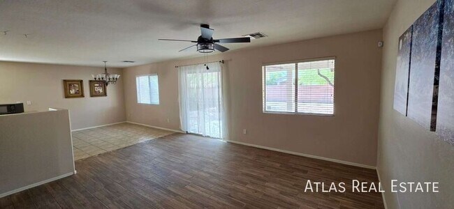 Photo - 8634 W Cordes Rd