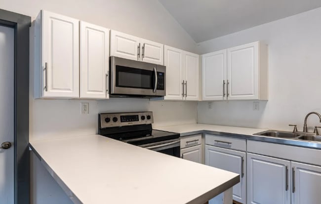 Photo - 516 Greenwood Ave