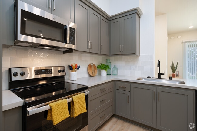 2BR, 2BA - Plan B