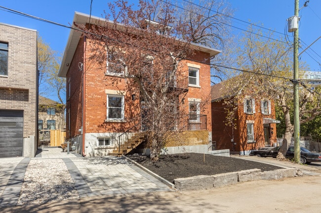 Photo - Renovated 4-Bedroom Family Home Near Rockcliffe Park