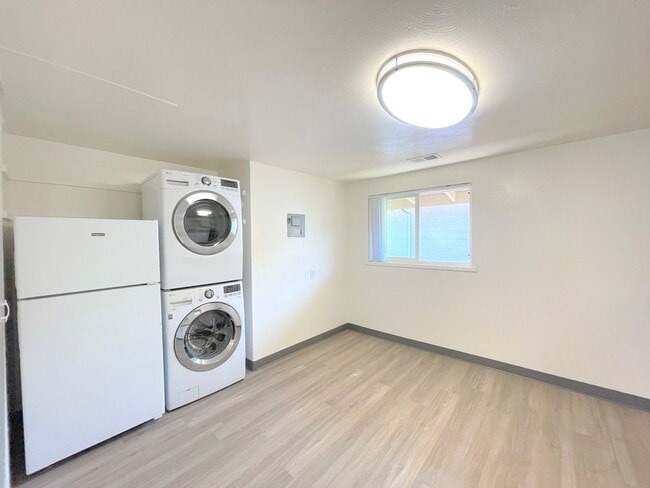 8101-8195 W 9th Ave Unit 8179