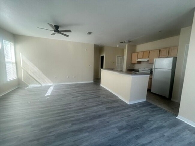 Photo - RIVERVIEW: Allegro Palms - Gated Community... Unit 202