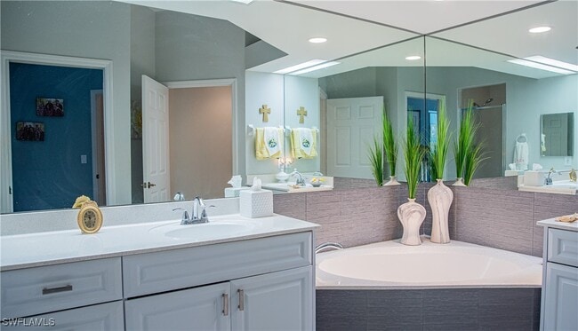 Photo - 10711 Crooked River Rd Unit 202