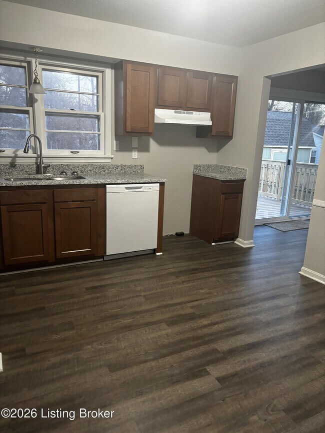 Photo - 4406 Rockwood Dr