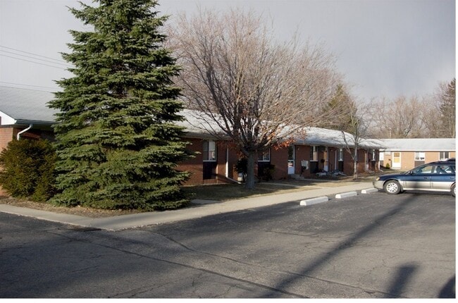 Photo - 647 Middle Ct Unit 15