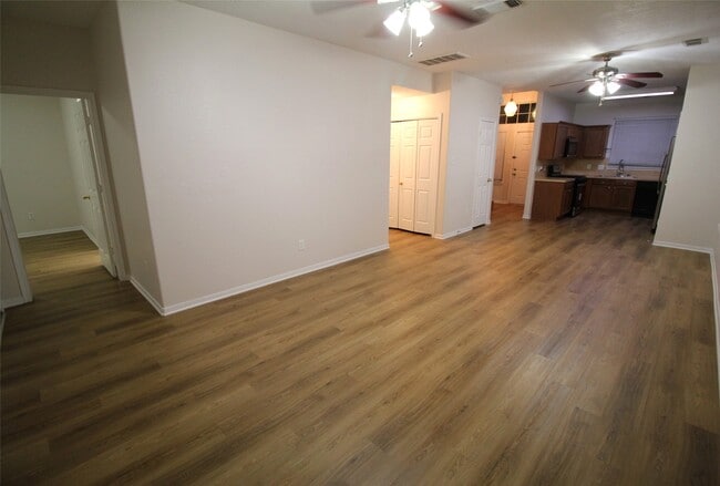 Photo - 21123 Sprouse Cir