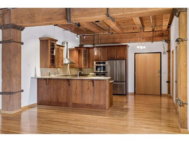 Photo - 607 Washington Ave S Unit 303