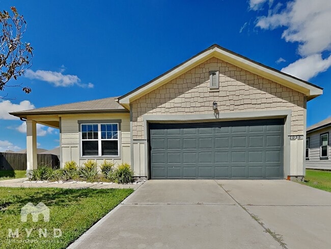 Building Photo - 1056 Banyon Tree Ln Rental