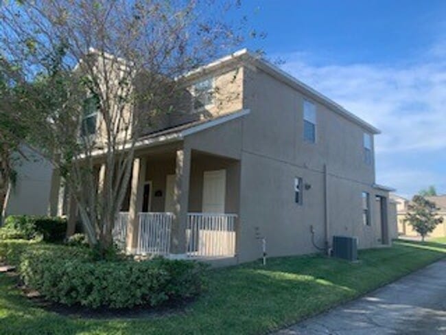 Photo - Independence/Signature Lakes