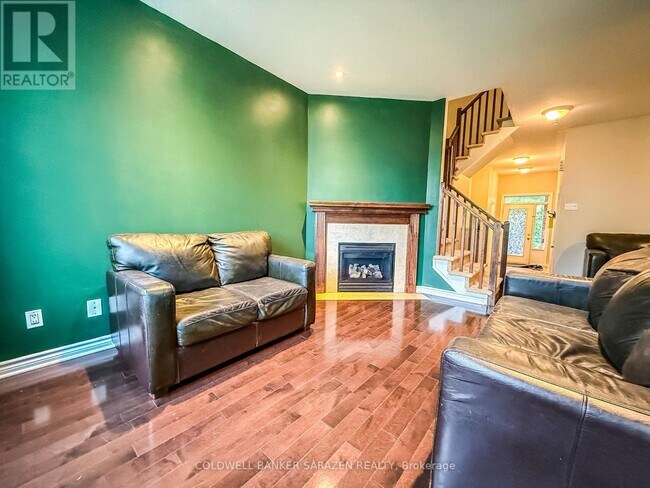 Photo - 92 Selhurst Ave