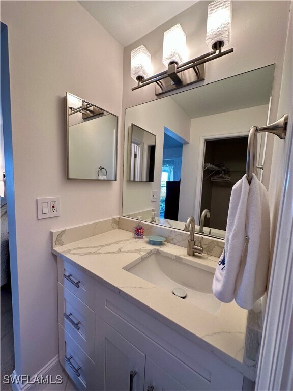 Building Photo - 10686 Gulf Shore Dr Unit 304 A