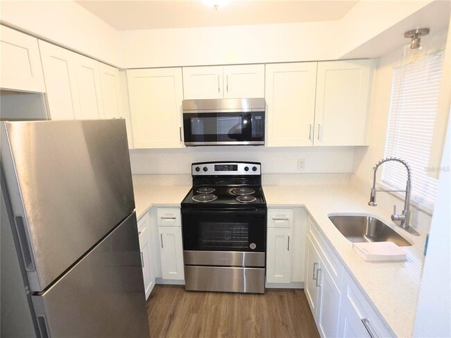 Photo - 210 Albee Rd W