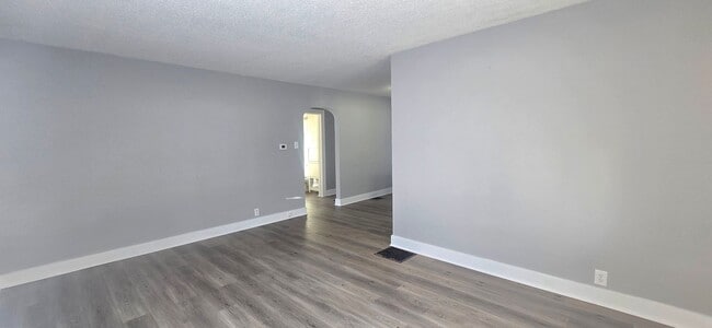 Photo - 1636 E Moore St