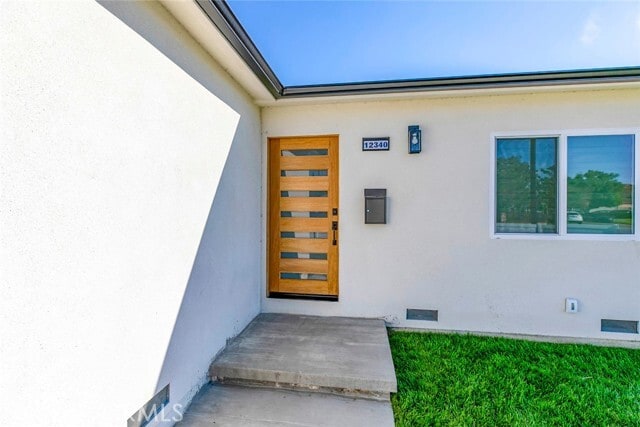 Photo - 12340 Lull St