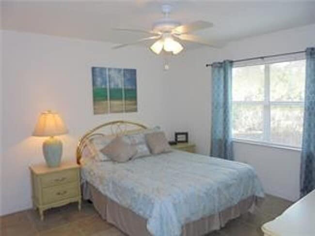 Photo - 2 br, 2 bath House - 25050 Sandhill Blvd 7B3