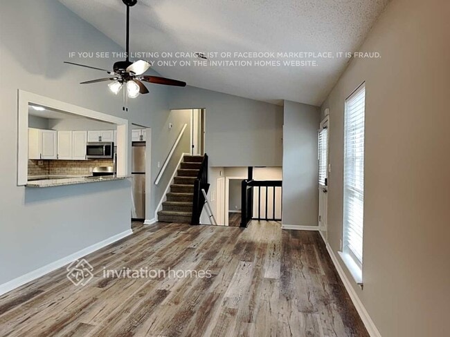 114 Parkview Dr