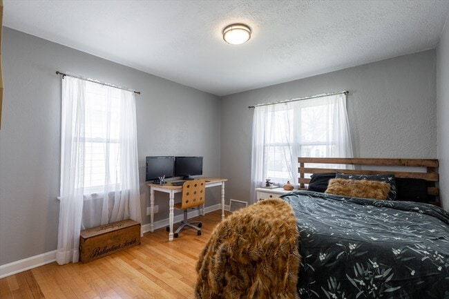 145 N 72nd St