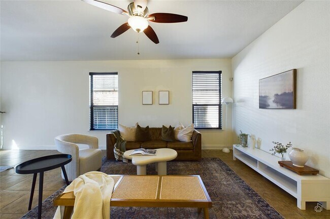 Photo - 12013 Oaklynn Ct