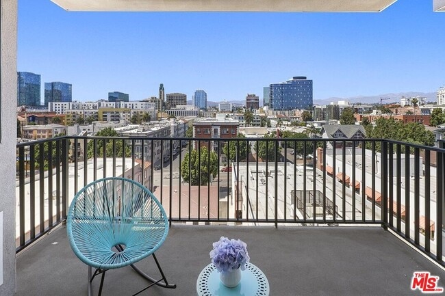 Photo - 2783 Francis Ave Unidad 403