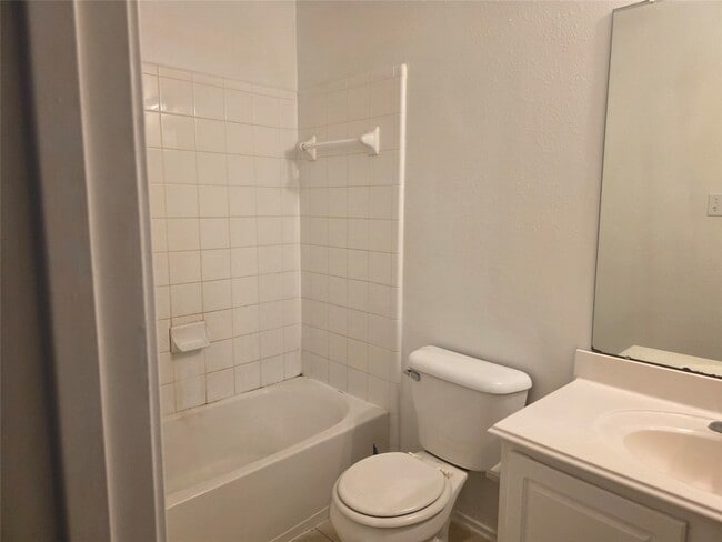 Photo - 16107 Sandy Path Ln
